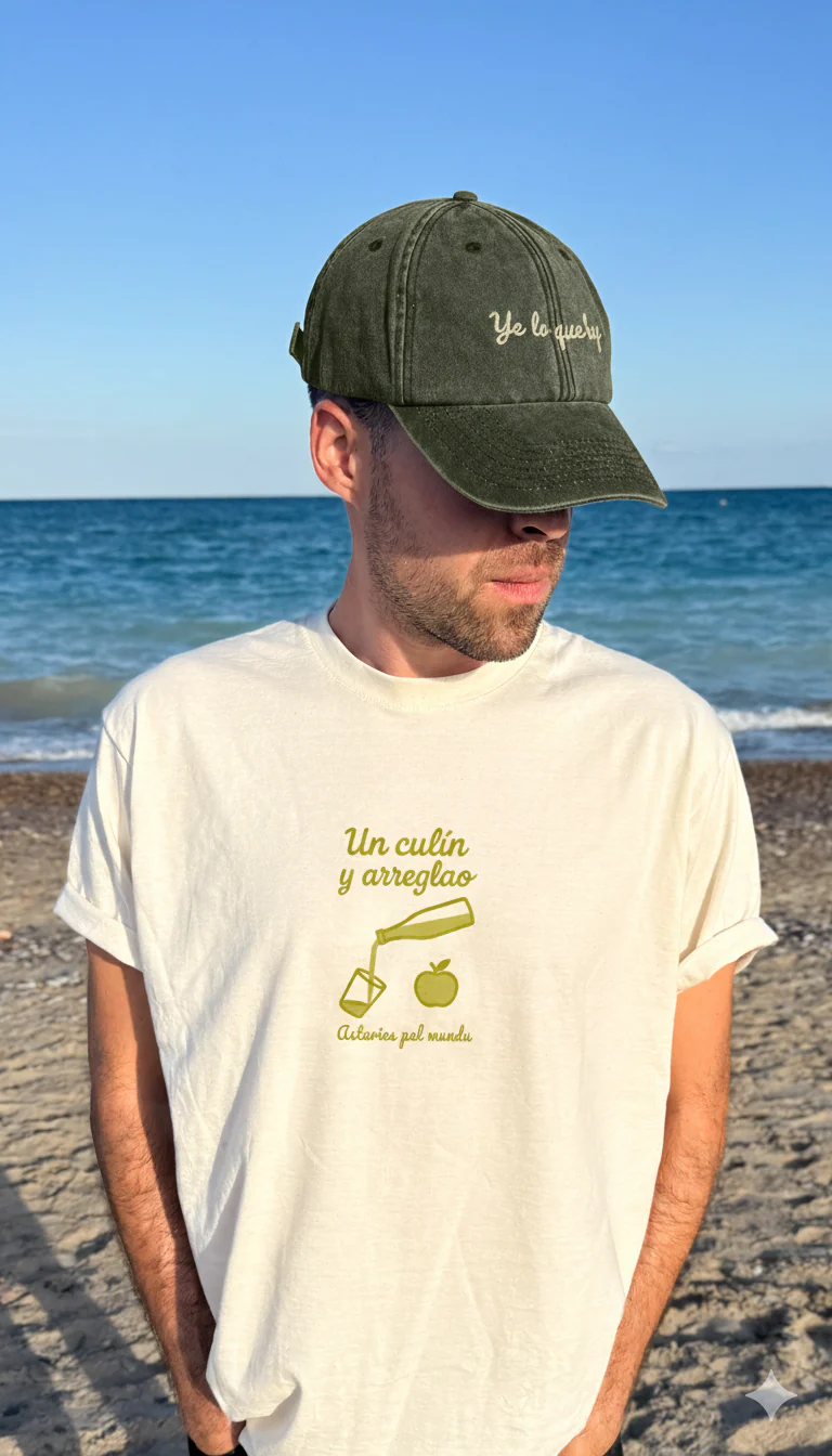 Camiseta un culin y arreglao verde  ASTURIES PAL MUNDU