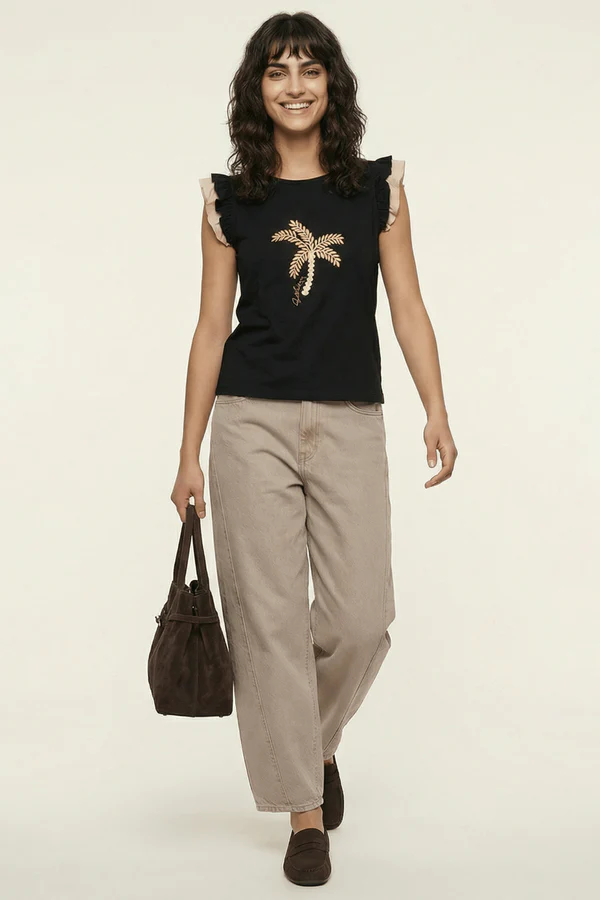 Camiseta negra bordado palmera con volantes Lolitas&L
