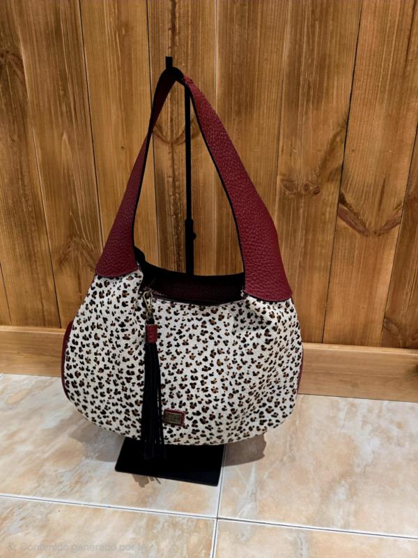 BOLSO PIEL UNGARIA/PRINT ANIMAL BURDEOS CARAMELO