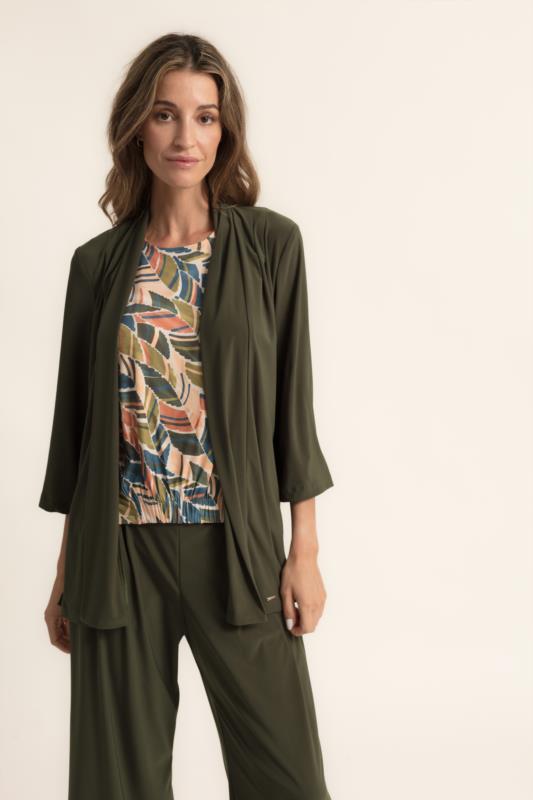 CHAQUETA BLAKELY LYCRA PLIEGUES EN COLOR KAKI DE CMS LOVE