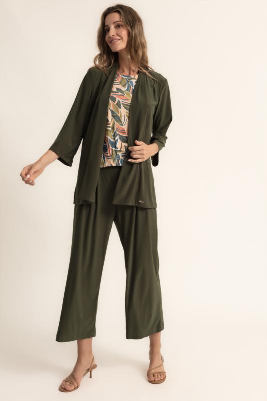CHAQUETA BLAKELY LYCRA PLIEGUES EN COLOR KAKI DE CMS LOVE