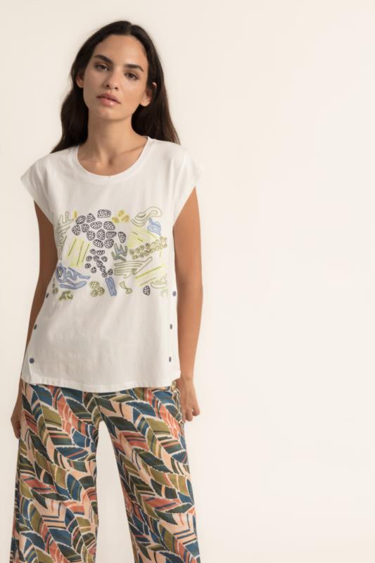 CAMISETA LEYDI BORDADO LENTEJUELAS DE CMS LOVE